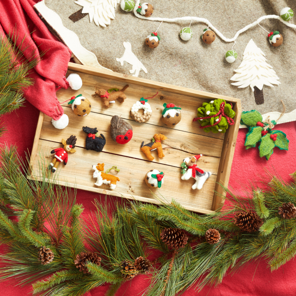 http://blog.lauraashleyusa.com/wp-content/uploads/2021/11/laura-ashley-holiday-shop-ornaments-1024x1024.png