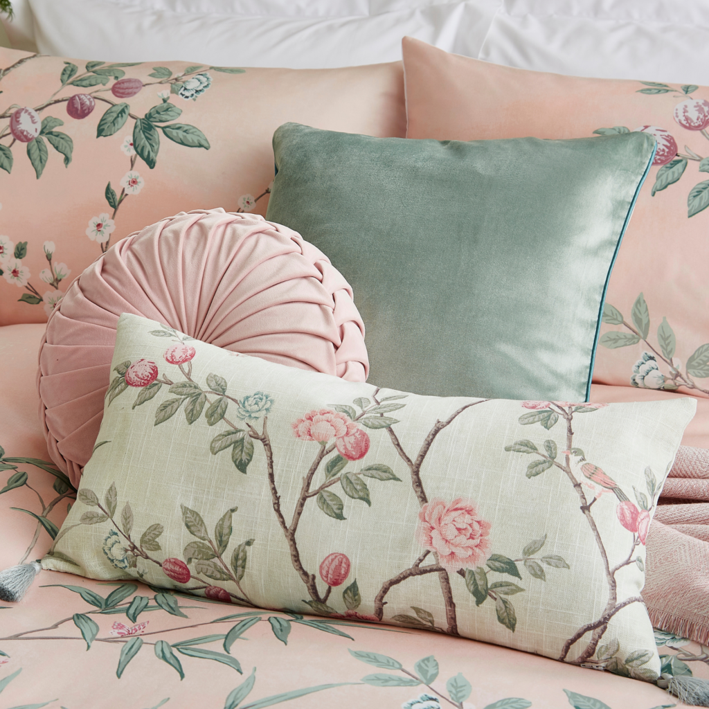 12 IDEAS FOR DECORATING WITH PINK LIKE A PRO | Laura Ashley