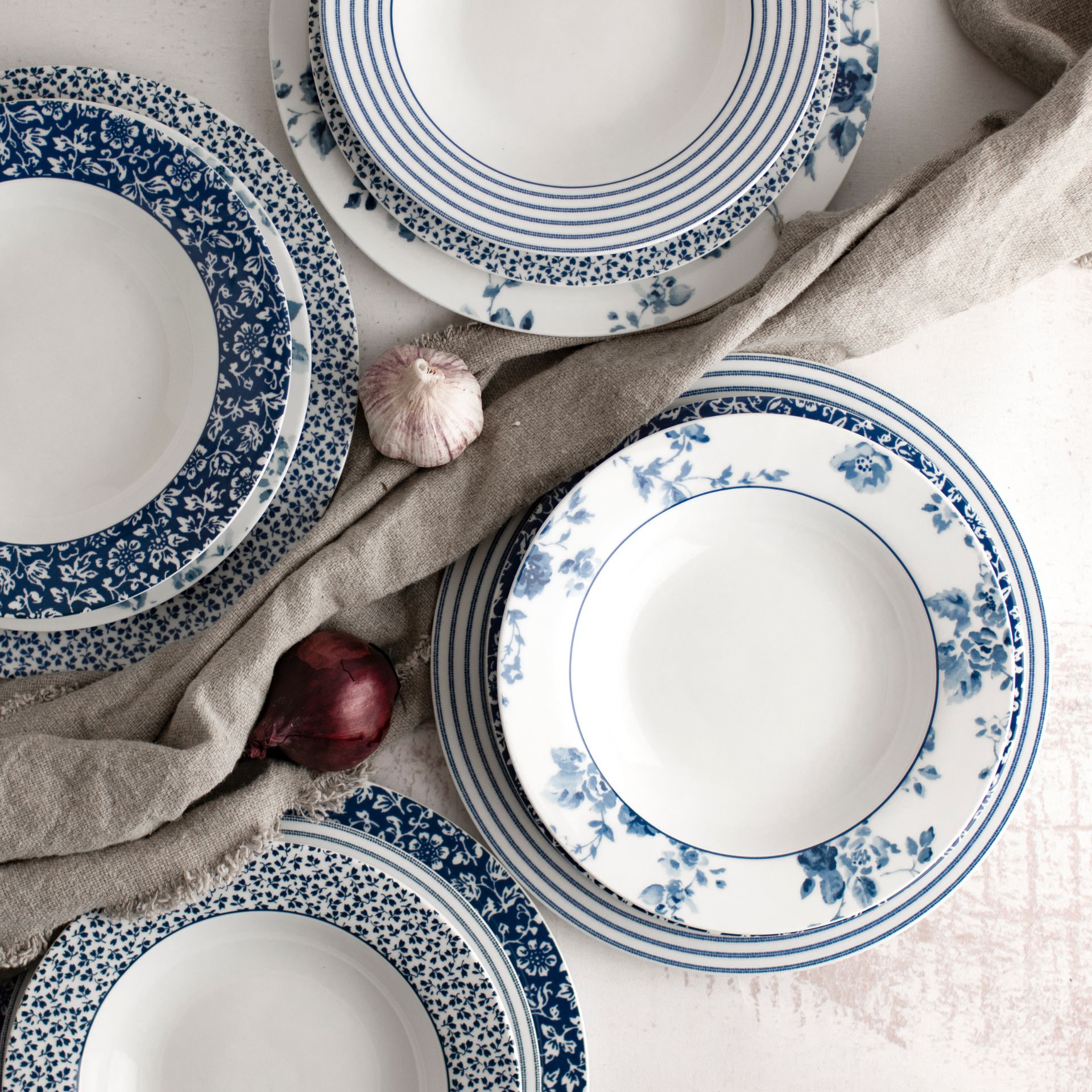 10 WAYS TO GIVE THANKS | Laura Ashley